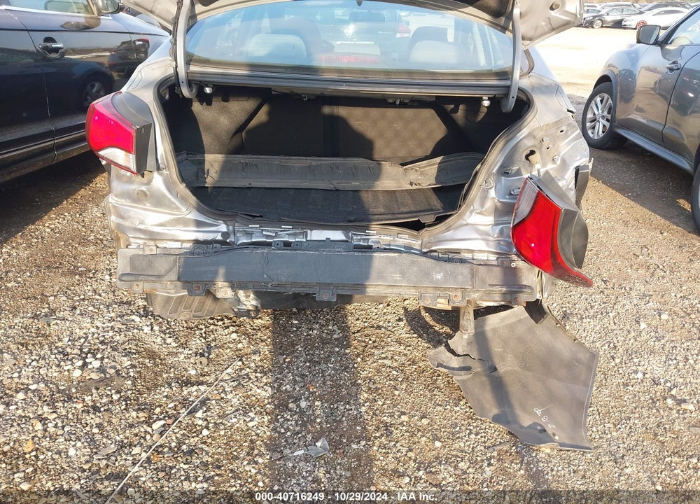 2014 HYUNDAI ELANTRA SE VIN: KMHDH4AE7EU214541