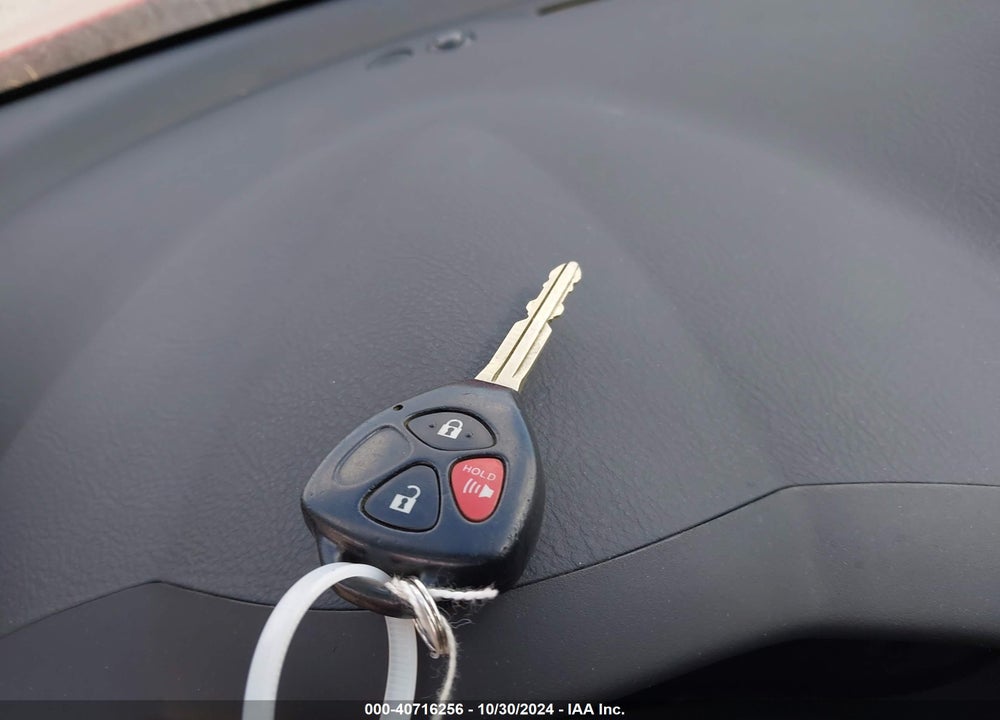 2008 TOYOTA RAV4 VIN: JTMBD33V986073298