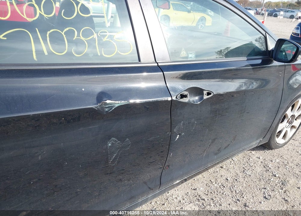 2012 HYUNDAI ELANTRA LIMITED (ULSAN PLANT) VIN: KMHDH4AE3CU321700