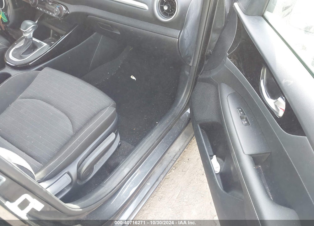 2019 KIA FORTE S VIN: 3KPF34AD5KE016599