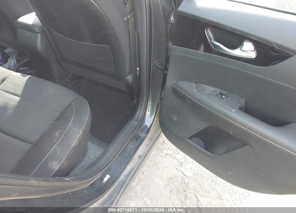 2019 KIA FORTE S VIN: 3KPF34AD5KE016599