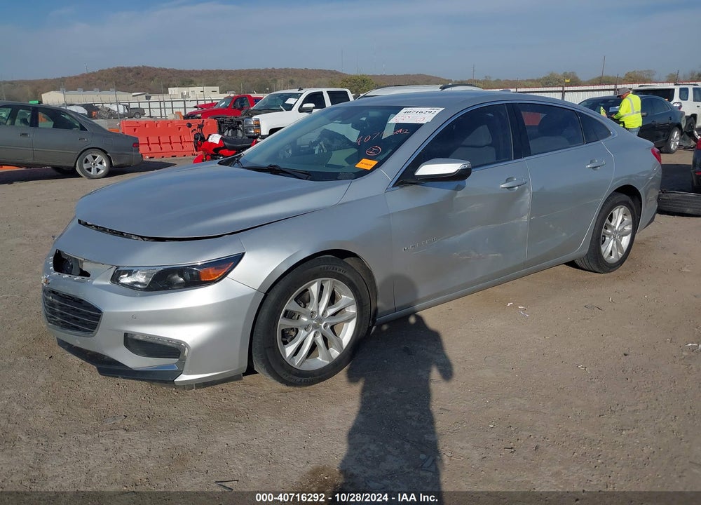 2018 CHEVROLET MALIBU LT VIN: 1G1ZD5ST4JF162687
