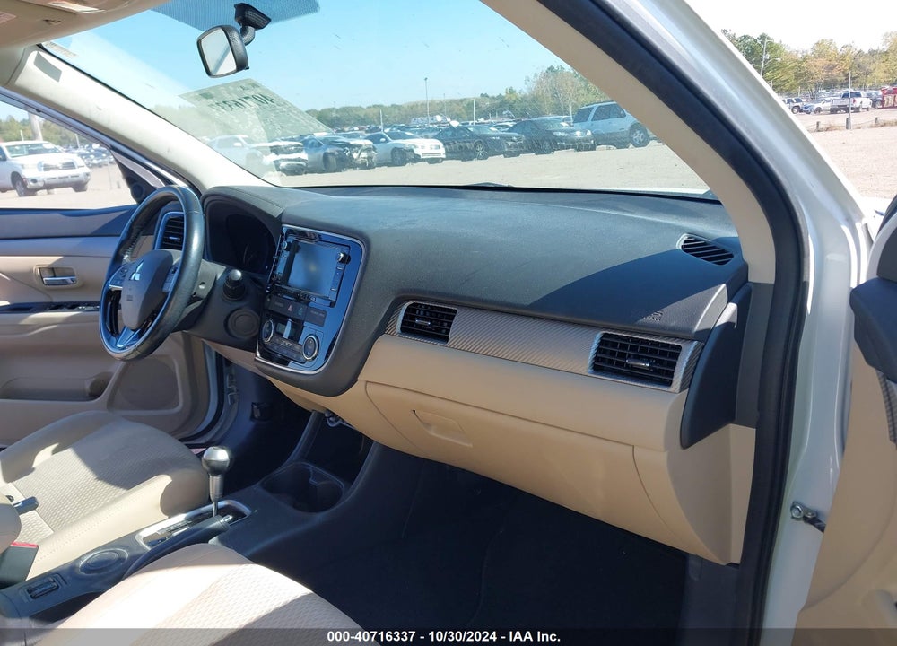 2016 MITSUBISHI OUTLANDER SE/SEL VIN: JA4AD3A37GZ003870