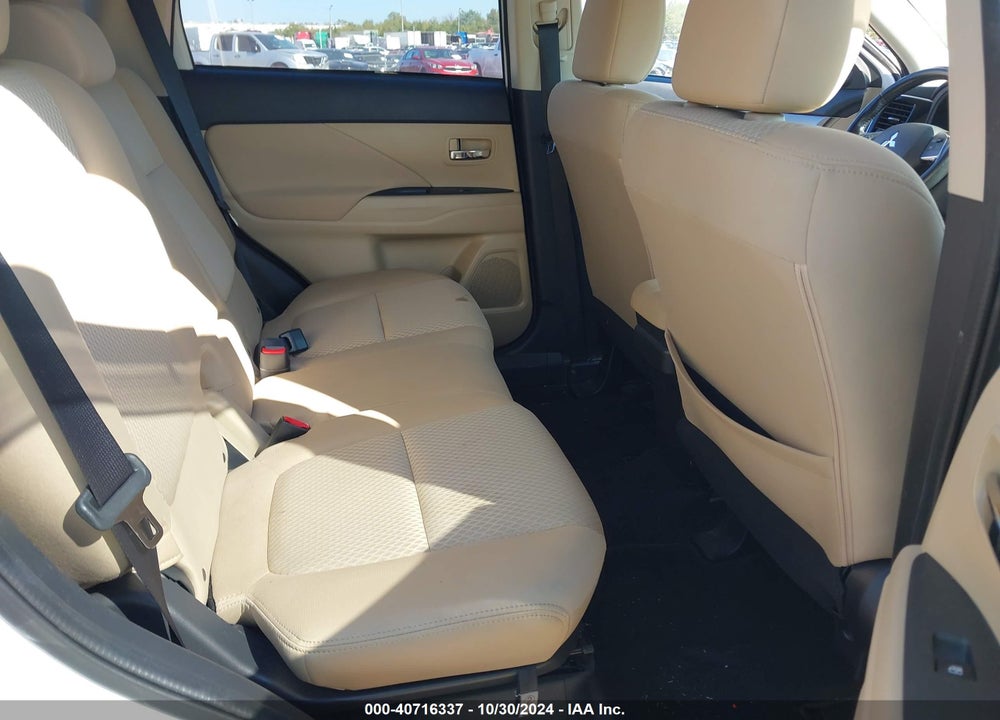 2016 MITSUBISHI OUTLANDER SE/SEL VIN: JA4AD3A37GZ003870