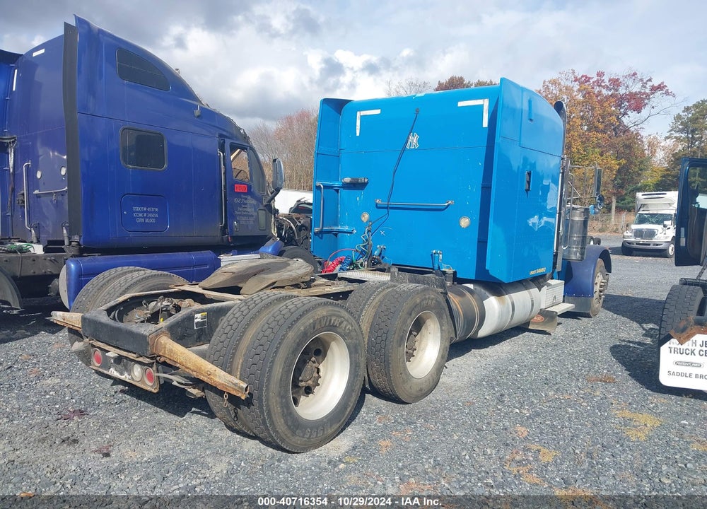 2004 PETERBILT 379 VIN: 1XP5DB9X24D829350