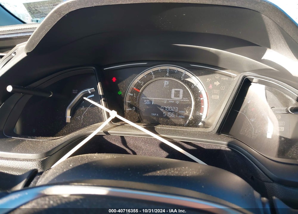 2018 HONDA CIVIC LX VIN: 19XFC2F5XJE043821