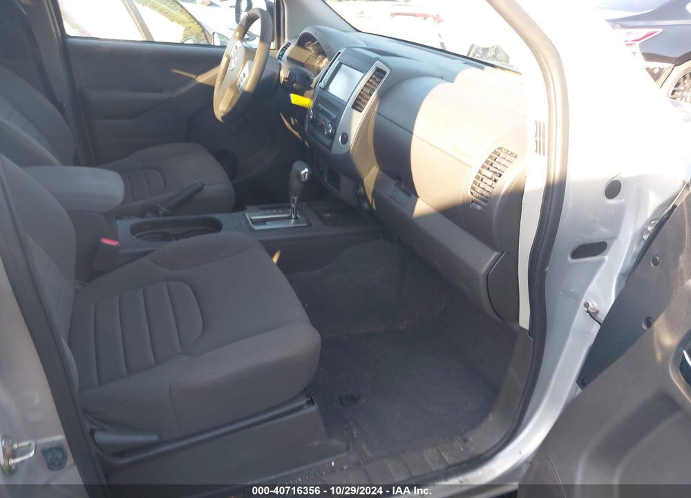 2019 NISSAN FRONTIER VIN: 1N6BD0CT1KN715858