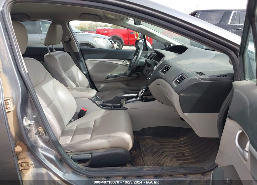 2013 HONDA CIVIC HYBRID VIN: 19XFB4F3XDE000078