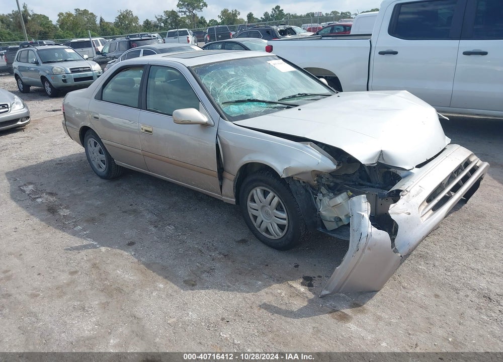 2001 TOYOTA CAMRY LE VIN: 4T1BG22KX1U039862