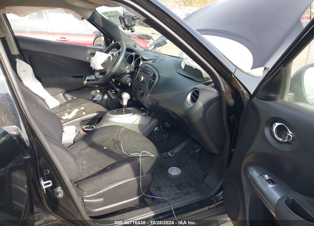 2014 NISSAN JUKE S VIN: JN8AF5MV6ET484322