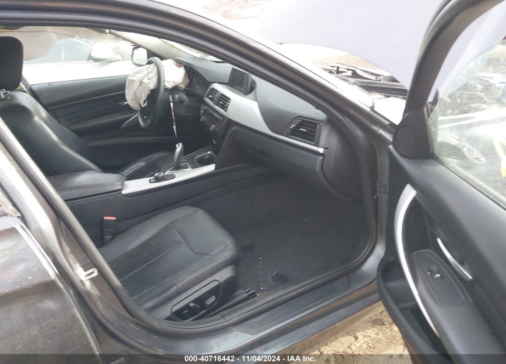 2013 BMW 328I XDRIVE VIN: WBA3B5G51DNS01031