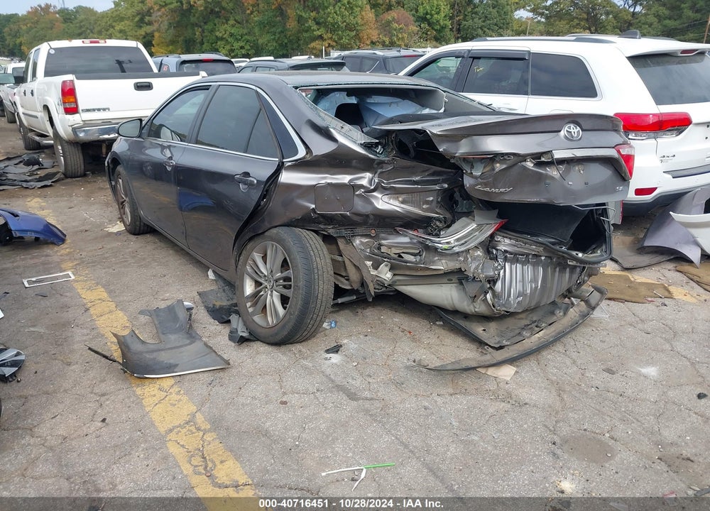 2015 TOYOTA CAMRY SE VIN: 4T1BF1FKXFU939935