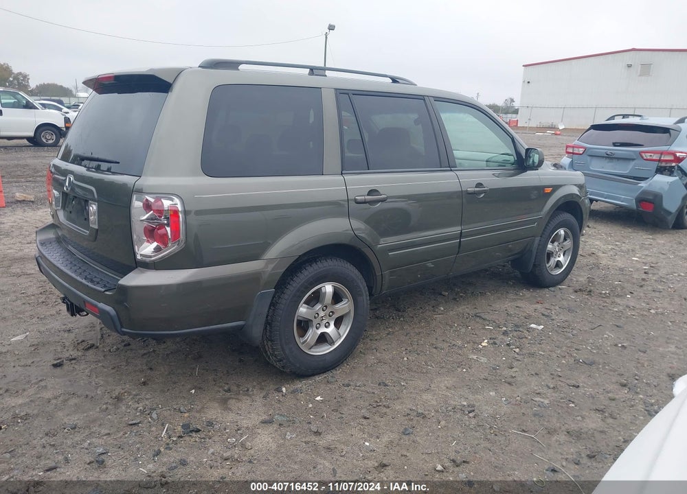 2006 HONDA PILOT EX VIN: 5FNYF28496B020004