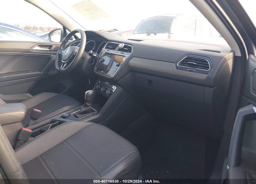 2020 VOLKSWAGEN TIGUAN 2.0T SE/2.0T SE R-LINE BLACK/2.0T SEL VIN: 3VV2B7AX6LM179557