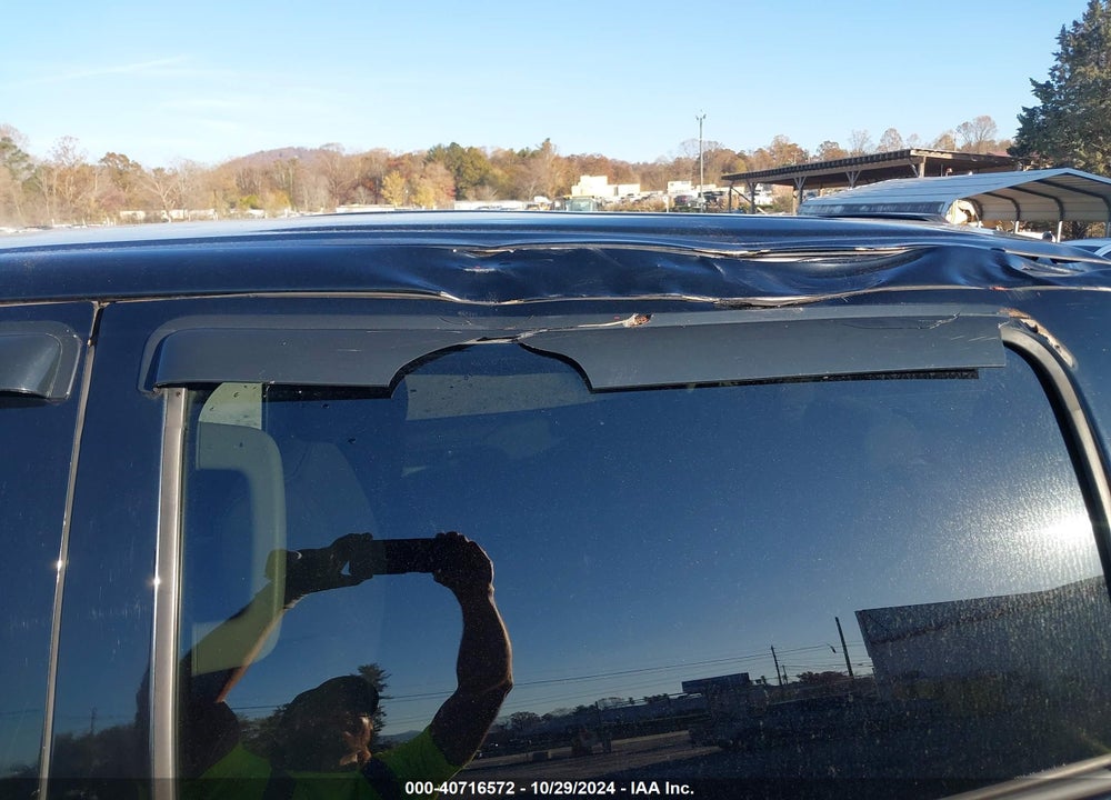 2016 TOYOTA TUNDRA SR5 5.7L V8 VIN: 5TFDW5F1XGX500813