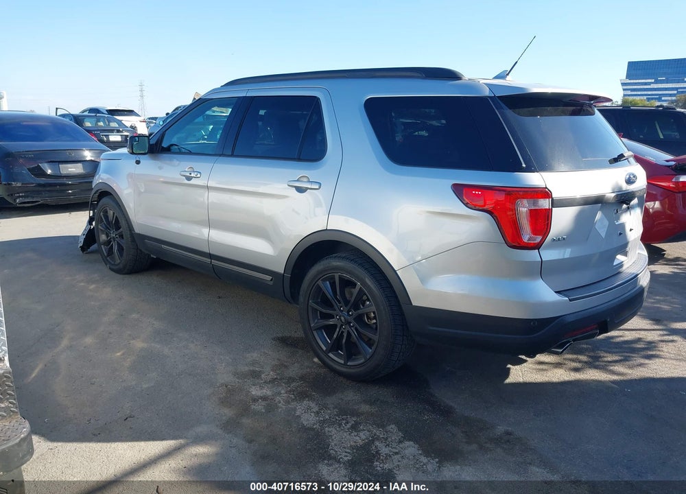 2018 FORD EXPLORER XLT VIN: 1FM5K7D89JGC93894