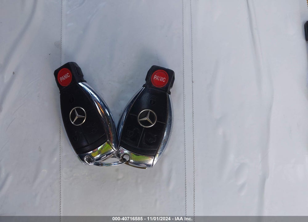 2008 MERCEDES-BENZ C 300 LUXURY/SPORT VIN: WDDGF54X88F072600