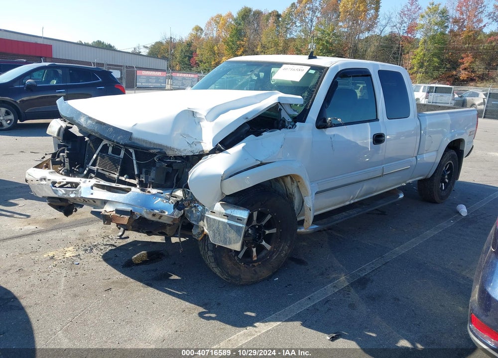 2007 CHEVROLET SILVERADO 1500 CLASSIC LT3 VIN: 1GCEK19B57Z107013