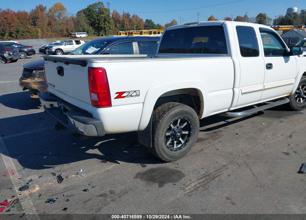 2007 CHEVROLET SILVERADO 1500 CLASSIC LT3 VIN: 1GCEK19B57Z107013