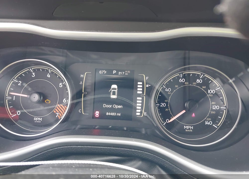 2014 JEEP CHEROKEE LATITUDE VIN: 1C4PJMCB9EW183502