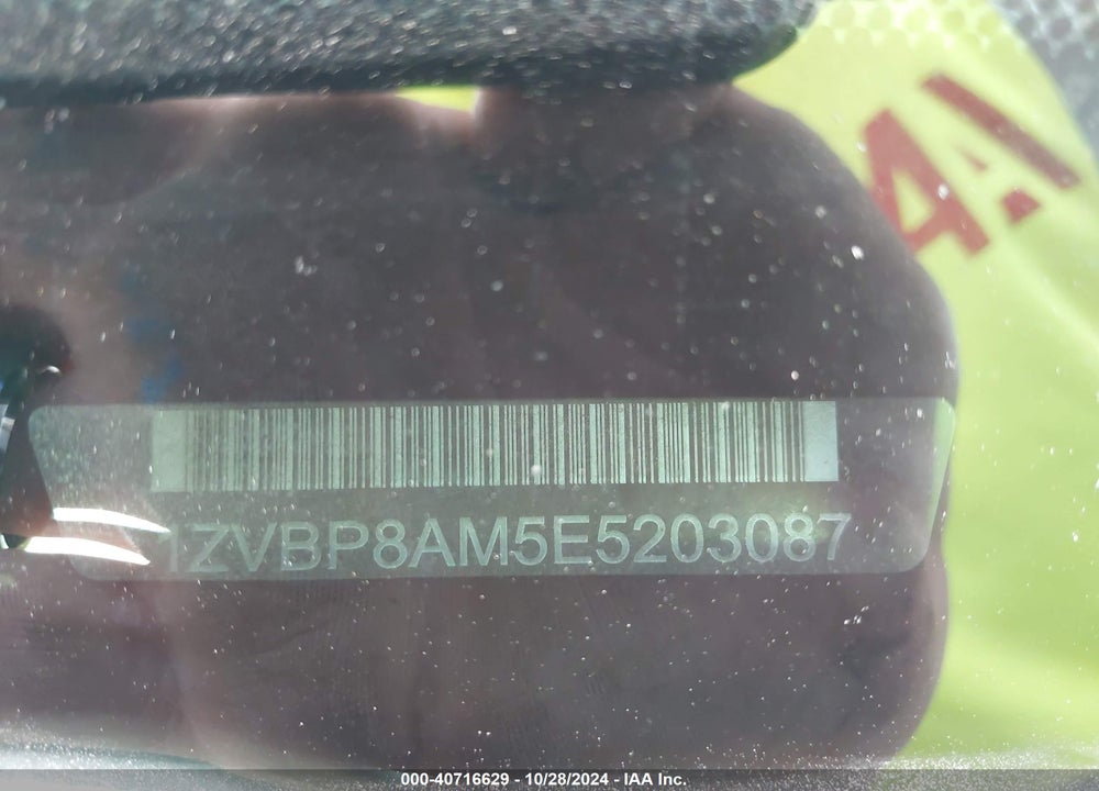 2014 FORD MUSTANG V6 VIN: 1ZVBP8AM5E5203087
