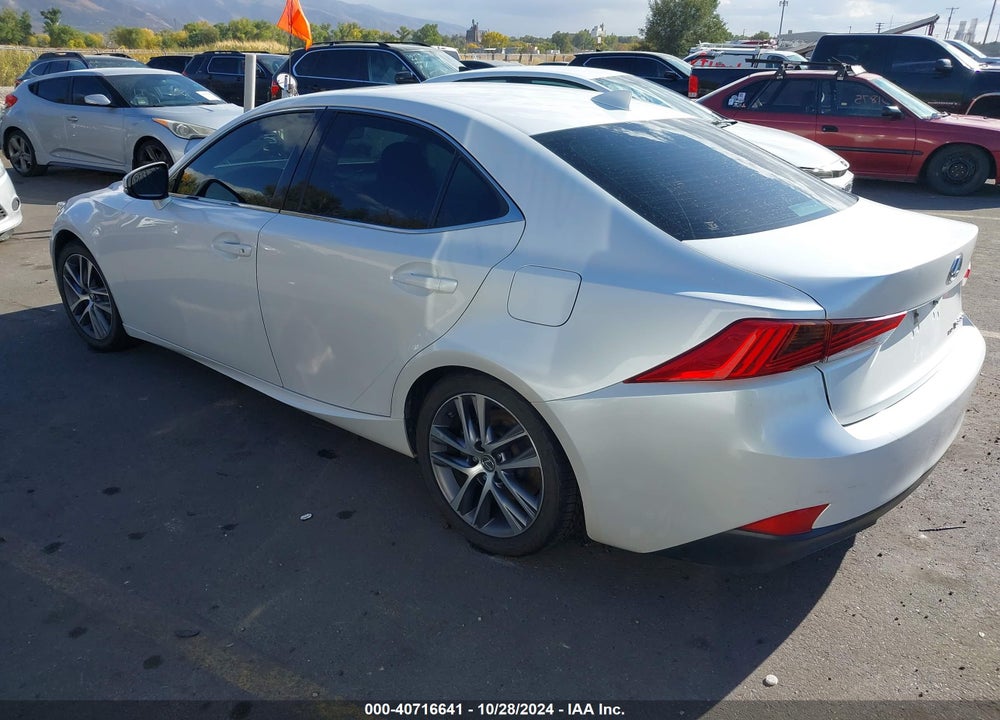 2018 LEXUS IS 300 VIN: JTHC81D23J5032838