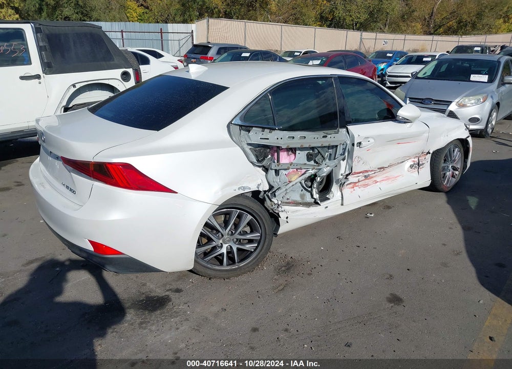 2018 LEXUS IS 300 VIN: JTHC81D23J5032838