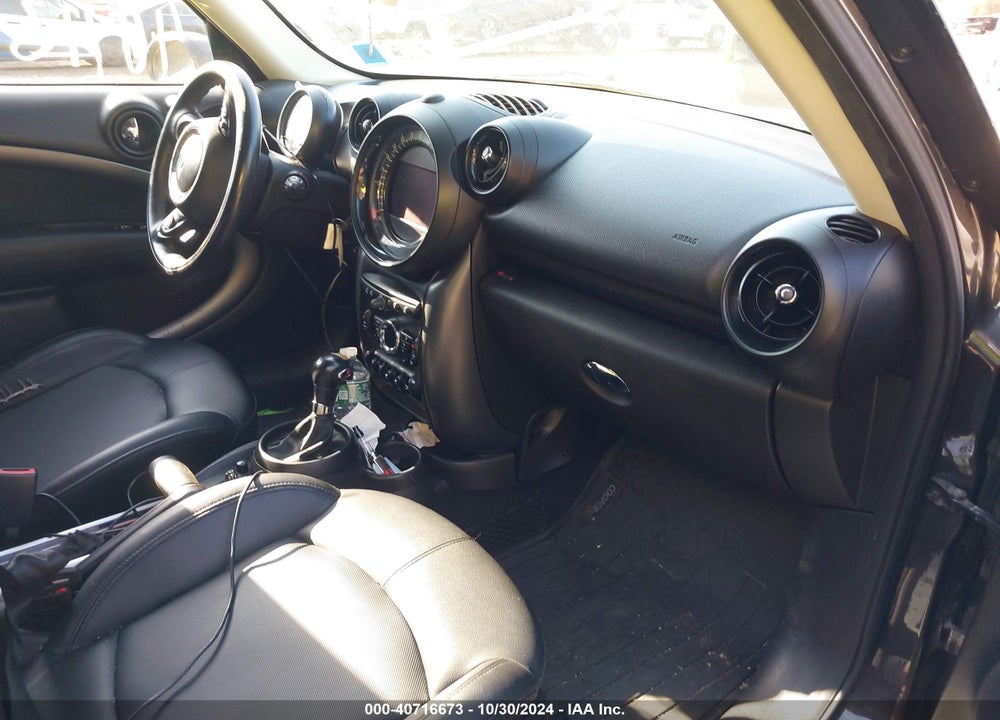 2015 MINI COUNTRYMAN COOPER S VIN: WMWZC3C53FWT05678