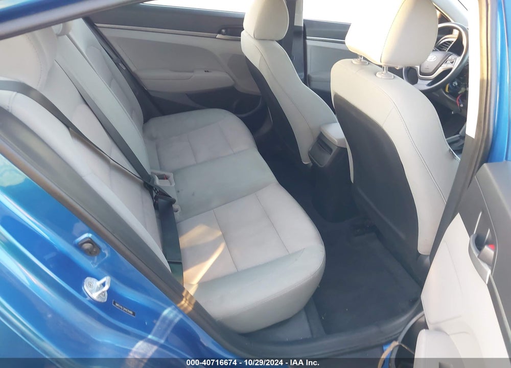 2017 HYUNDAI ELANTRA SE VIN: 5NPD74LF2HH078489