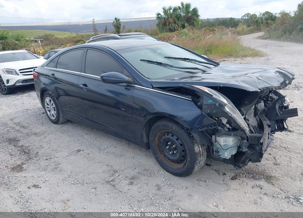 2013 HYUNDAI SONATA GLS VIN: 5NPEB4AC8DH542147
