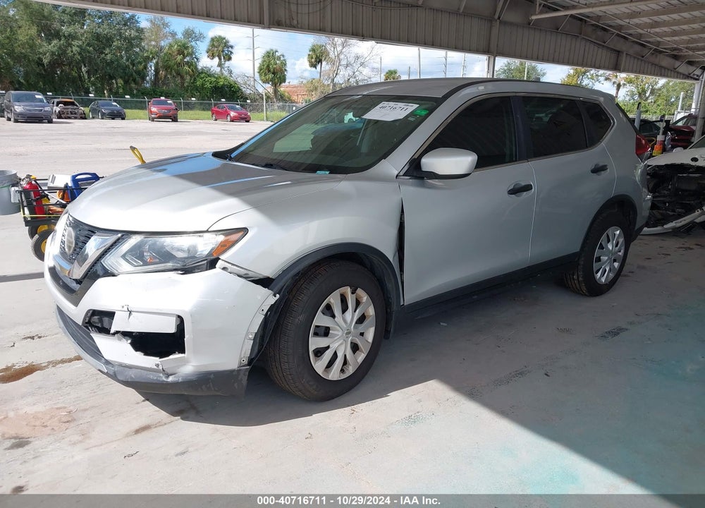 2018 NISSAN ROGUE S VIN: 5N1AT2MT8JC711405