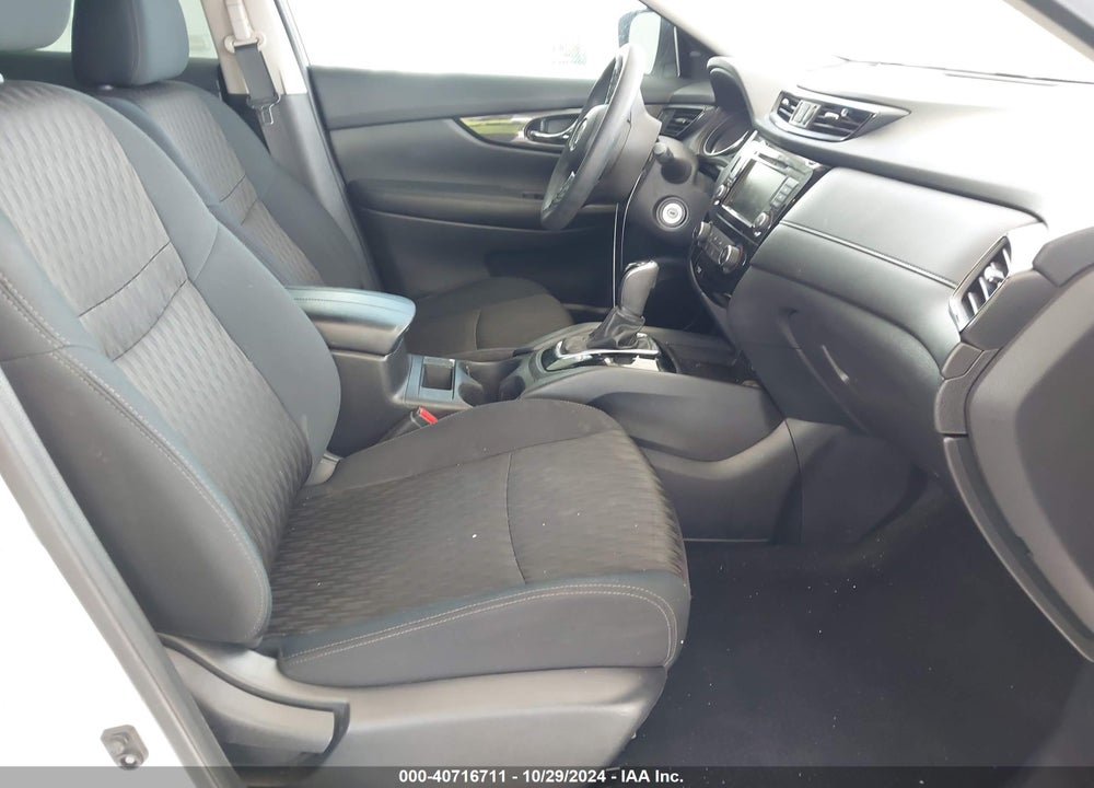 2018 NISSAN ROGUE S VIN: 5N1AT2MT8JC711405