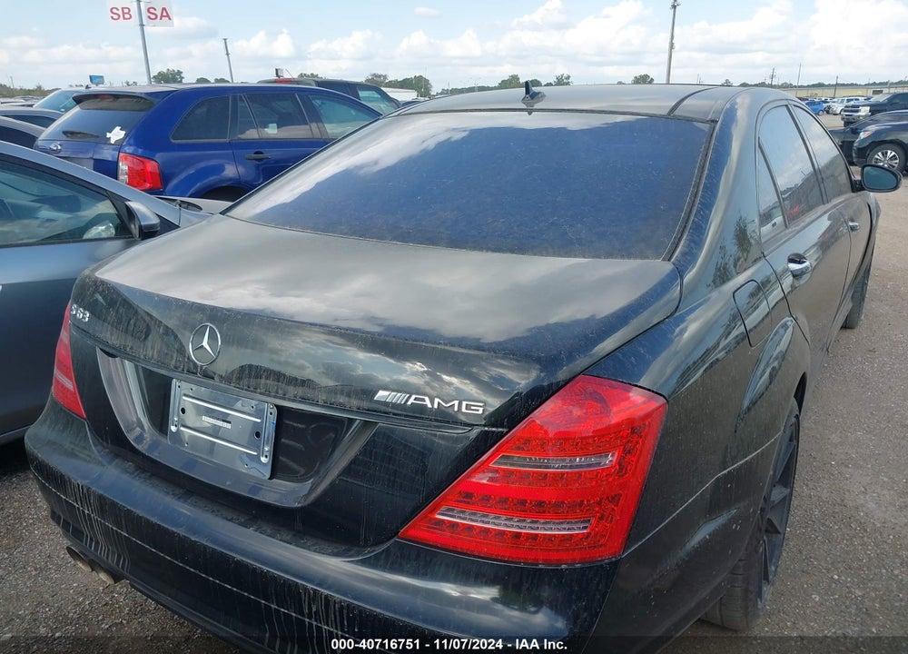2009 MERCEDES-BENZ S 63 AMG VIN: WDDNG77X19A271241
