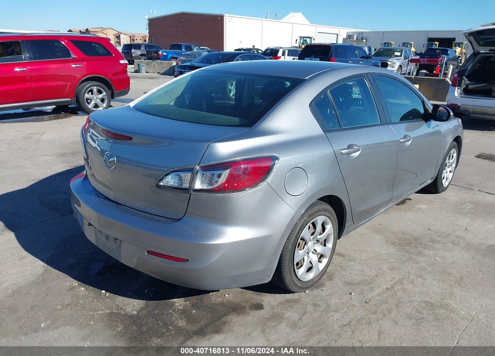 2012 MAZDA 3 I SPORT VIN: JM1BL1UF2C1525452