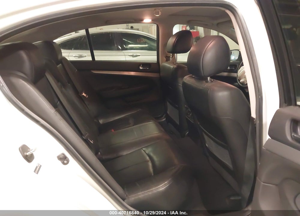 2015 INFINITI Q40 VIN: JN1CV6AR8FM651086
