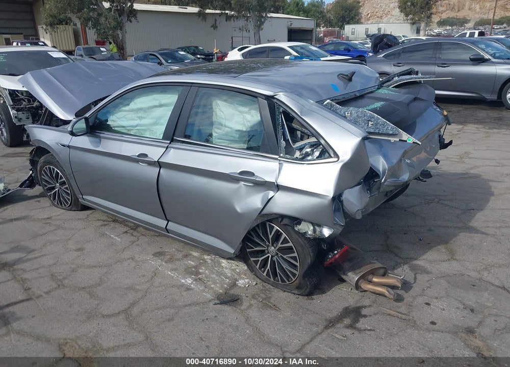 2019 VOLKSWAGEN JETTA 1.4T SEL VIN: 3VWE57BUXKM233767
