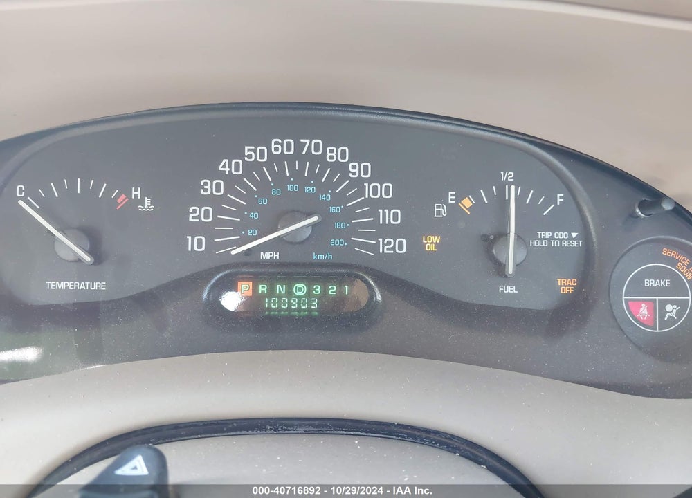 2002 BUICK CENTURY CUSTOM VIN: 2G4WS52J221218581