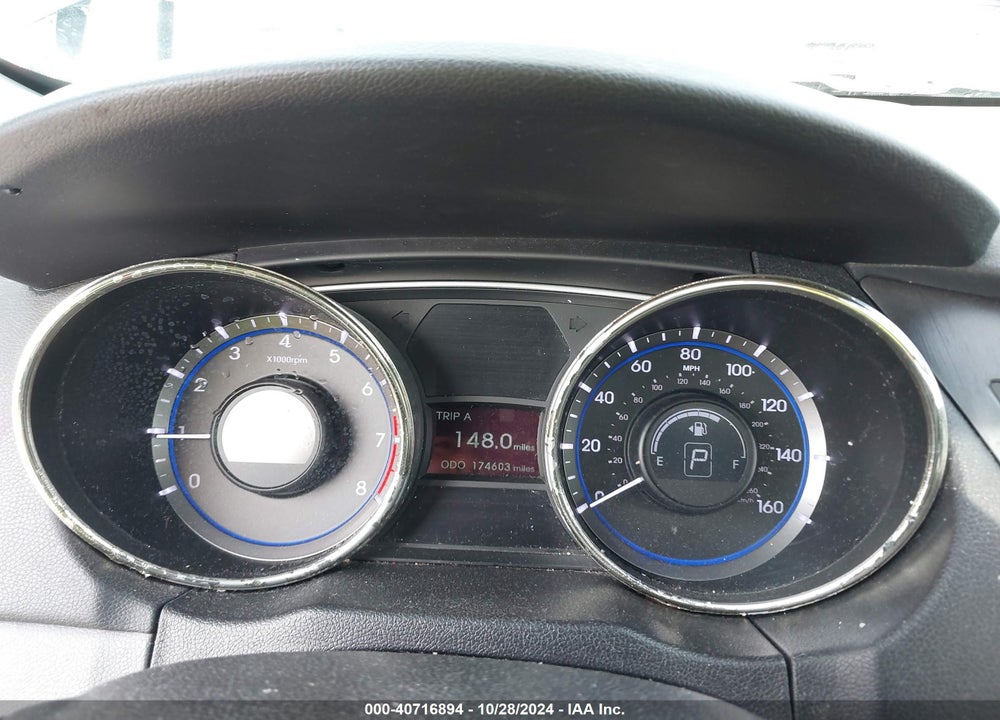 2011 HYUNDAI SONATA VIN: 5NPEC4AB6BH210743