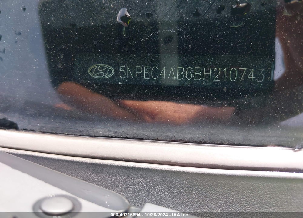 2011 HYUNDAI SONATA VIN: 5NPEC4AB6BH210743