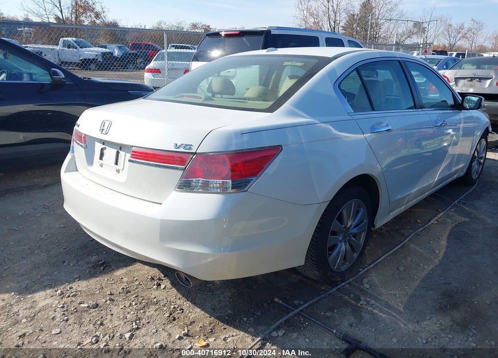 2011 HONDA ACCORD 3.5 EX-L VIN: 1HGCP3F89BA032354