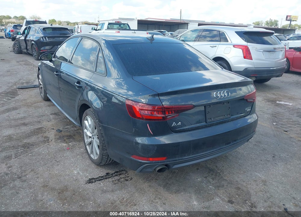 2018 AUDI A4 2.0T TECH ULTRA PREMIUM/2.0T ULTRA PREMIUM VIN: WAUKMAF47JA009817