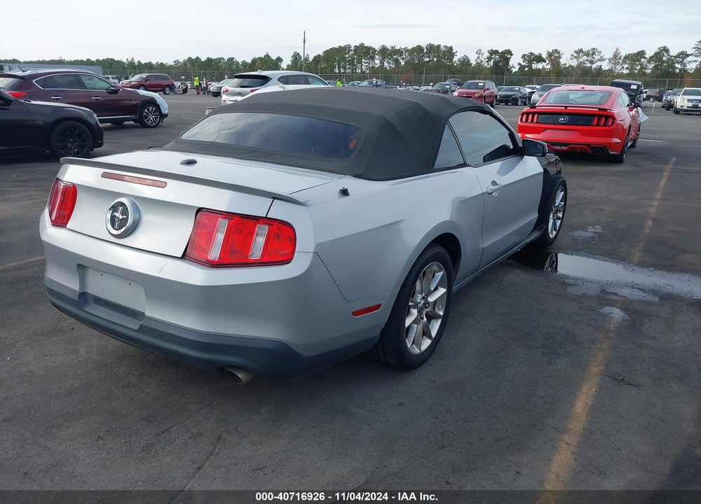 2011 FORD MUSTANG V6 PREMIUM VIN: 1ZVBP8EM5B5123794
