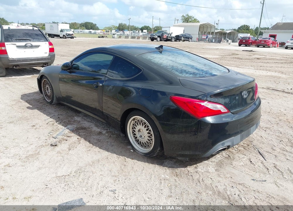 2010 HYUNDAI GENESIS 3.8 VIN: KMHHU6KH3AU018091