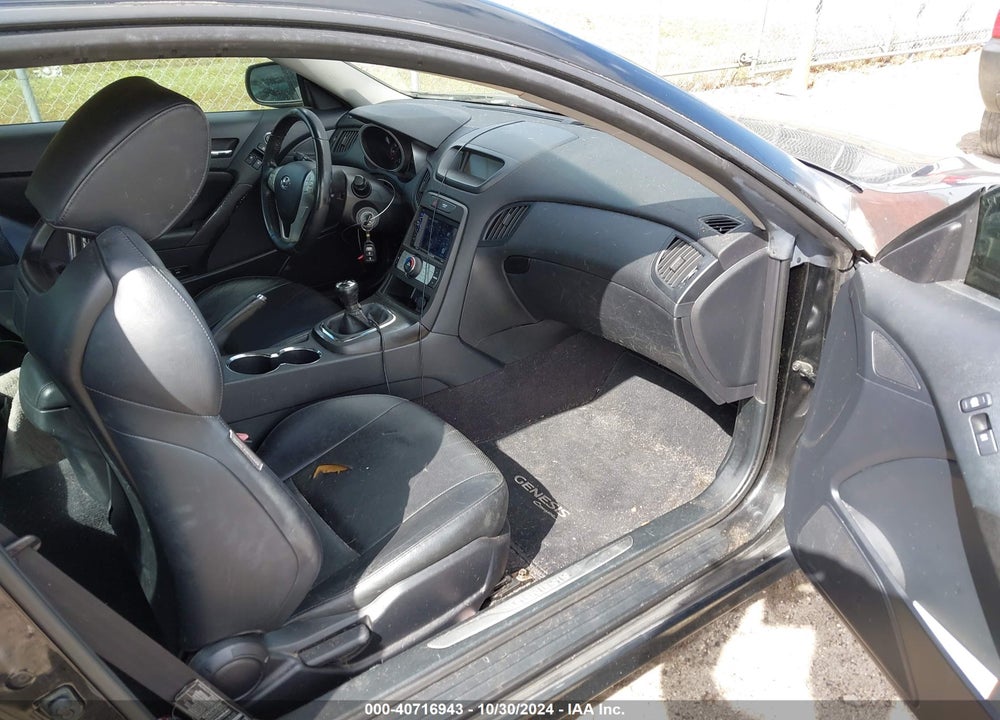 2010 HYUNDAI GENESIS 3.8 VIN: KMHHU6KH3AU018091
