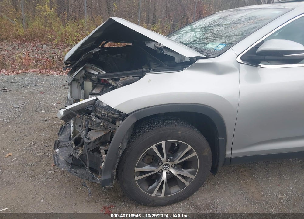 2019 TOYOTA HIGHLANDER LE PLUS VIN: 5TDBZRFHXKS953251