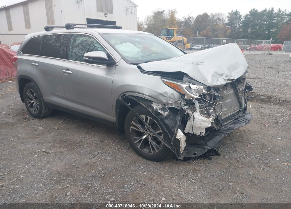 2019 TOYOTA HIGHLANDER LE PLUS VIN: 5TDBZRFHXKS953251