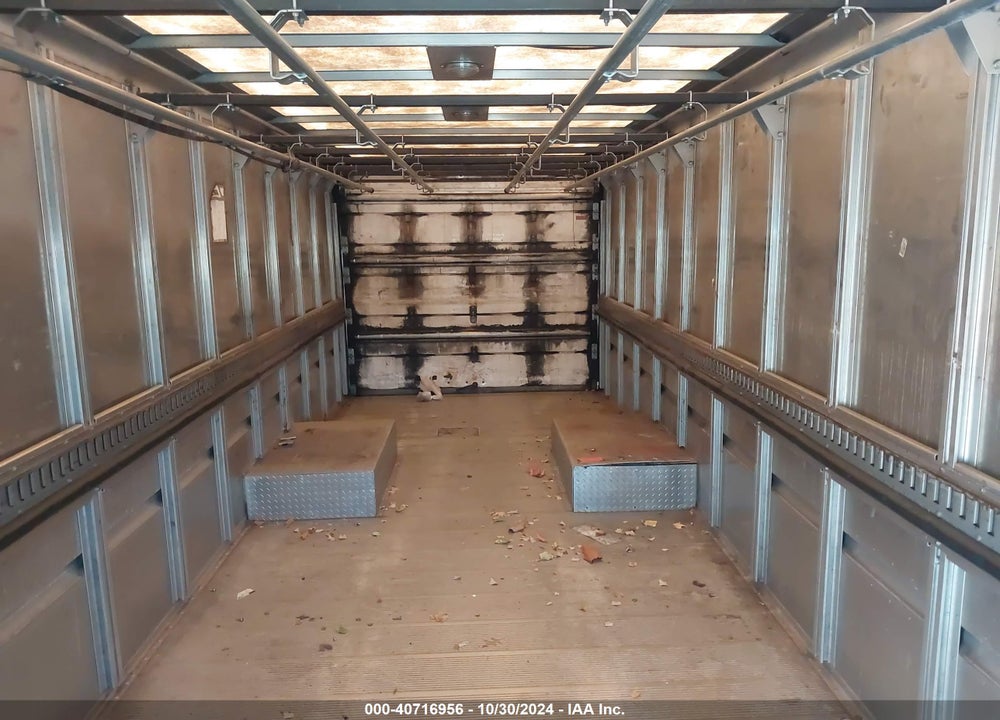 2011 FREIGHTLINER CHASSIS M LINE WALK-IN VAN VIN: 4UZACYDT4BCAY8906