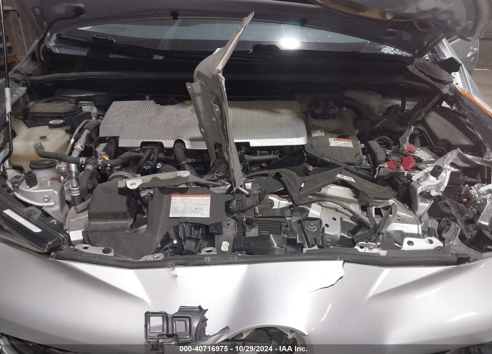 2018 TOYOTA PRIUS THREE TOURING VIN: JTDKARFU4J3548331