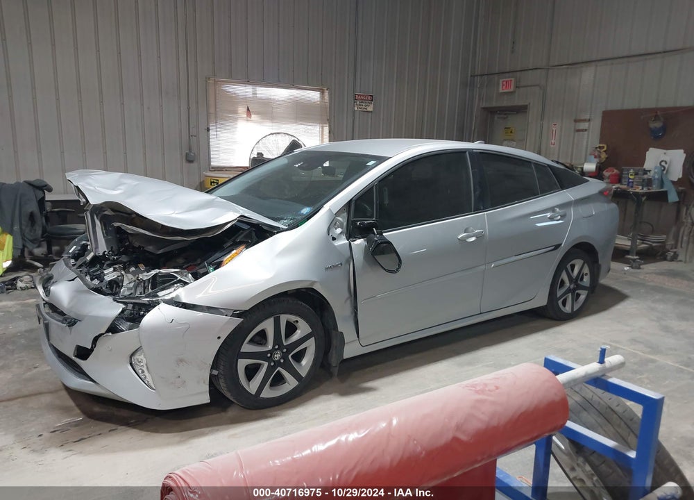 2018 TOYOTA PRIUS THREE TOURING VIN: JTDKARFU4J3548331