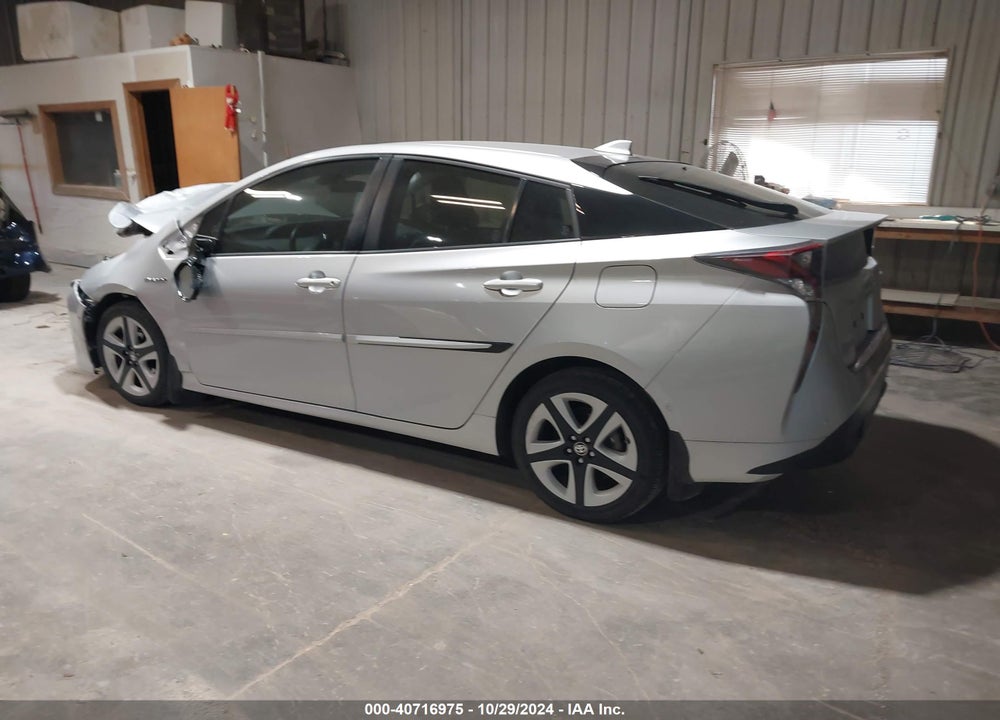 2018 TOYOTA PRIUS THREE TOURING VIN: JTDKARFU4J3548331